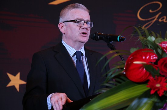 �^���_��,�_�����H���r�л��lչ�r��