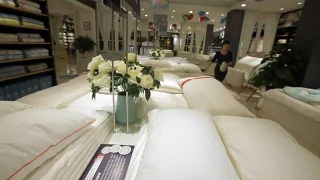 �L(f��ng)�Һ��(y��ng)�ĄPʢ�Ҿ������^�µ��_�I(y��)���Ȳ�������ȥ��