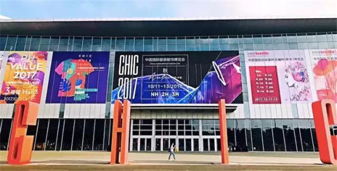 ���@��������L�����м����＾չ���_Ļ