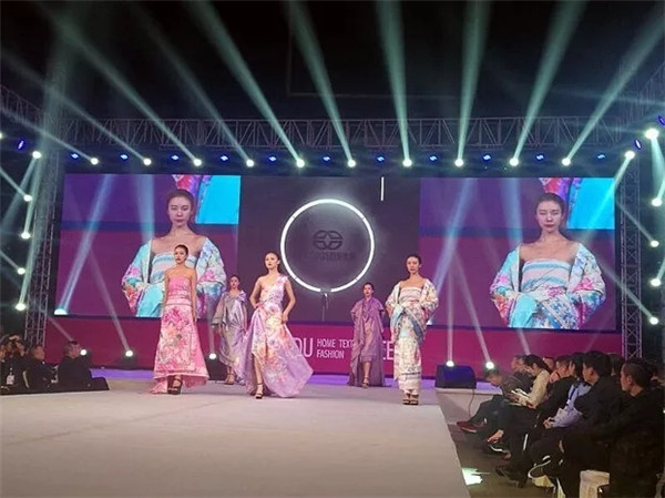 �r�����I���2017�ɶ��Ҽ���•�ɶ��r�b�������ݾ��ʆ�Ļ