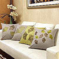 ���y���~