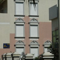 �e��������