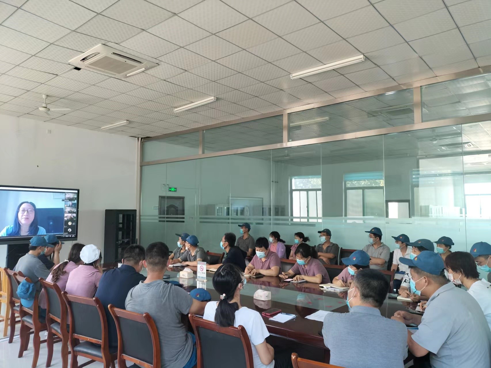 ��(qi��ng)��������Ʒ�����Aδ��(l��i)--���AԴý�w���ƾ��ס����(d��ng)�A�M�e��