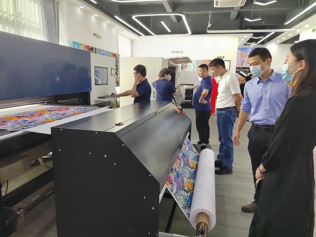 ��ʼ���Ʒ��(sh��)�aӡˇչʾ���ĳɹ���Ļ���F(xi��n)��(ch��ng)�l(f��)������ذ���Ʒ